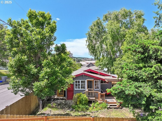 317 E 14th St, The Dalles, OR 97058 - back of house with a wooden deck