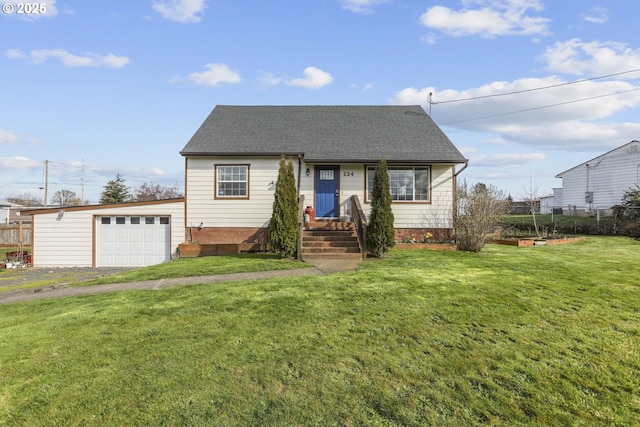 view of front of house featuring a front lawn, a garage, driveway, and roof with shingles