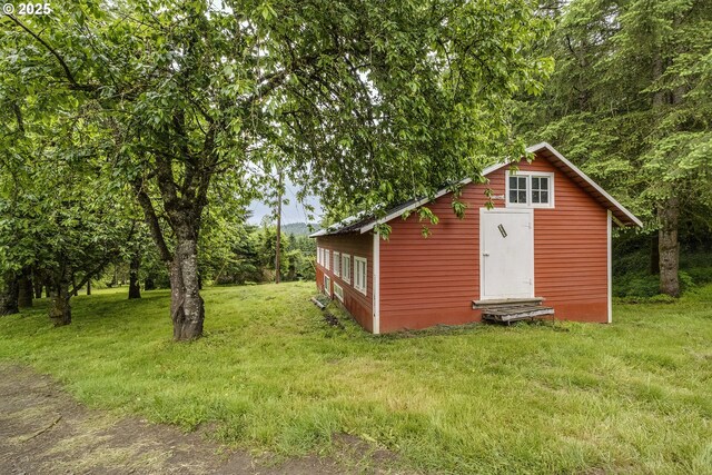 21445 NE Ornduff Rd, Hillsboro, OR 97123 - view of outdoor structure featuring entry steps