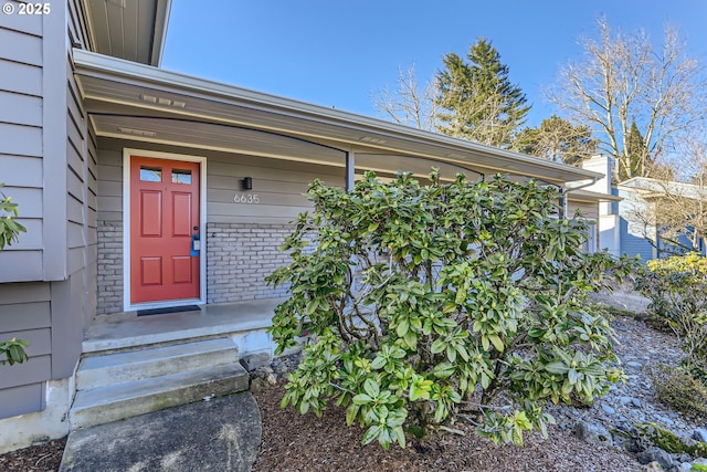 view of entrance to property