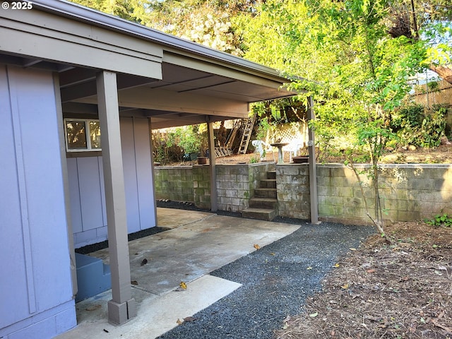 1582 N Ivy St, Coquille, OR 97423 - view of patio with stairs