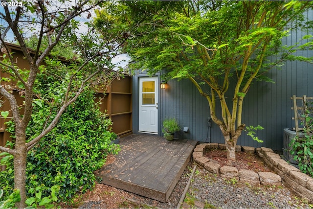 17601 NW Rolling Hill Ln, Beaverton, OR 97006 - doorway to property with central AC unit