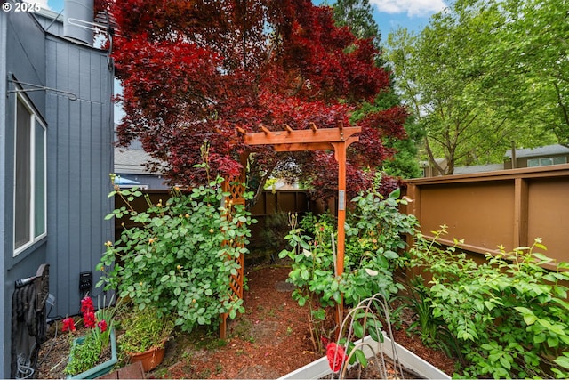 17601 NW Rolling Hill Ln, Beaverton, OR 97006 - view of yard
