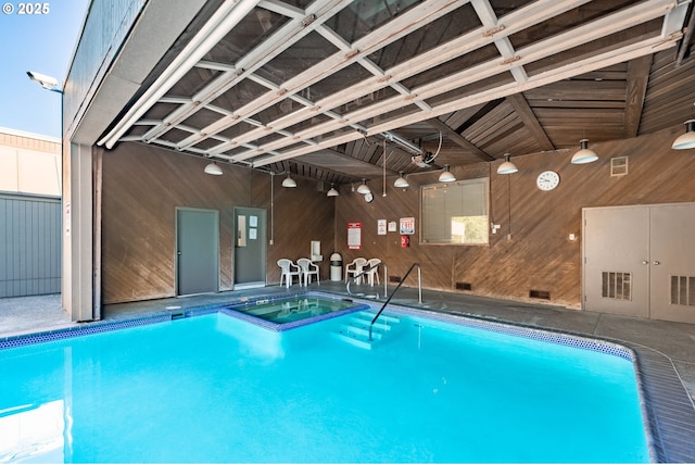17601 NW Rolling Hill Ln, Beaverton, OR 97006 - view of pool featuring a pool with connected hot tub