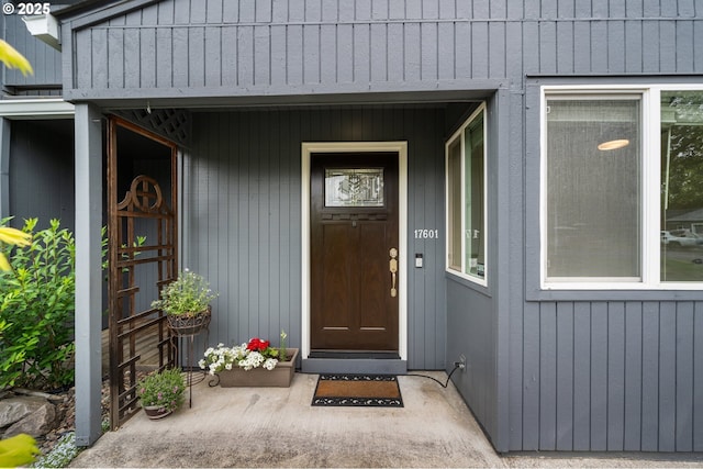 view of entrance to property