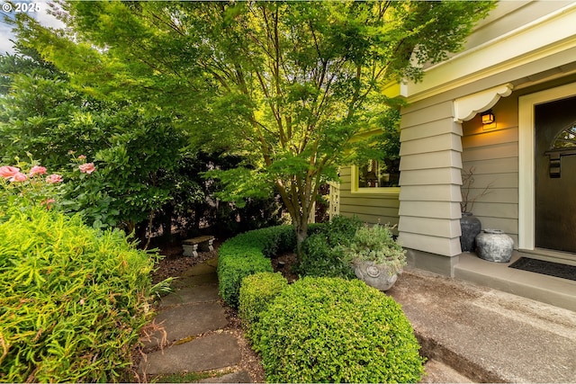 4052 NE 22nd Ave, Portland, OR 97212 - view of yard