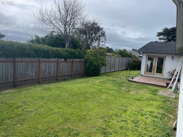 755735 Bluff Ave, Bandon, OR 97411 - view of yard featuring a deck