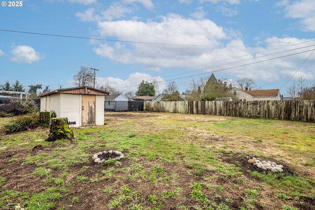 4160 Willhi St, Eugene, OR 97402 - view of yard with a shed