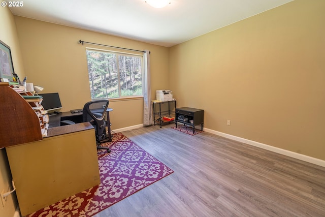 94986 Thetford Ln, Marcola, OR 97454 - office space with wood finished floors and baseboards