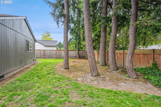 19030 SW Pike Ln, Beaverton, OR 97078 - view of yard