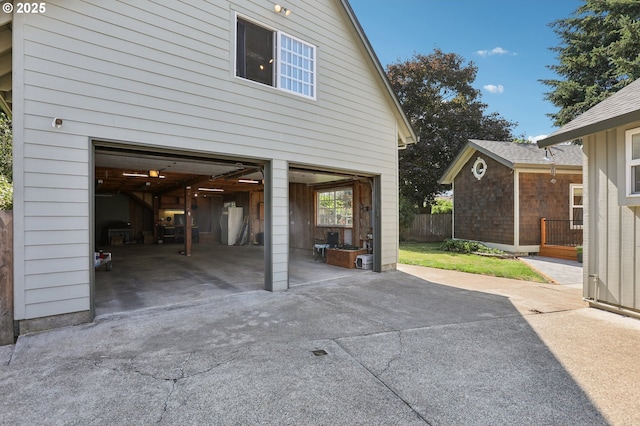 243 N 30th Ct, Cornelius, OR 97113 - garage with driveway