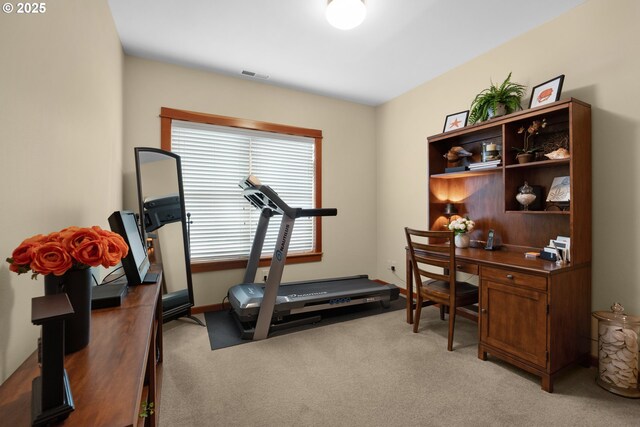 123 S Hemlock St # 201, Cannon Beach, OR 97110 - exercise room featuring light carpet