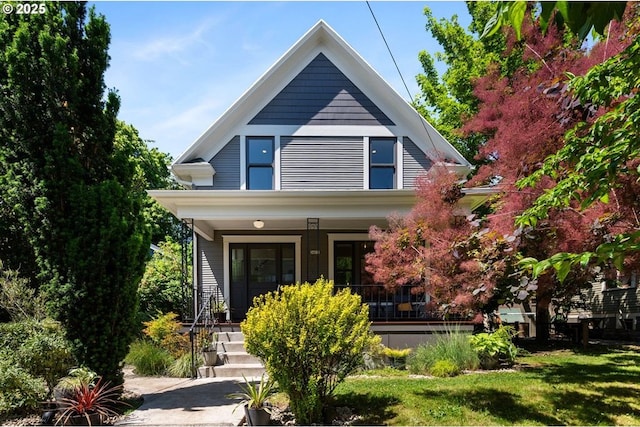 3815 NE 8th Ave, Portland, OR 97212 - view of front of property with a porch
