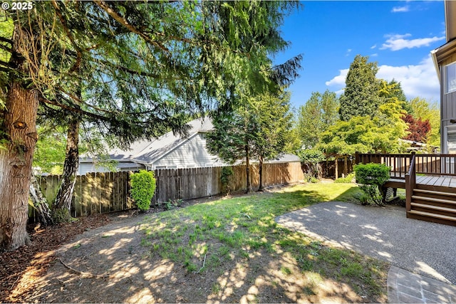 3612 NE 111th St, Vancouver, WA 98686 - view of yard with a deck