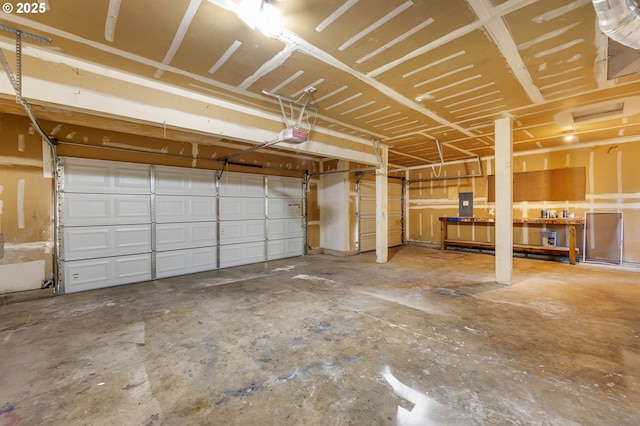 3612 NE 111th St, Vancouver, WA 98686 - garage with a garage door opener and electric panel