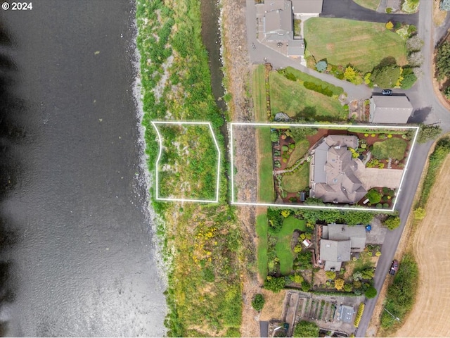 aerial view of property's location featuring property parcel outlined