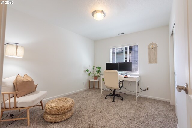 5065 SW 207th Pl, Beaverton, OR 97078 - carpeted office space featuring baseboards