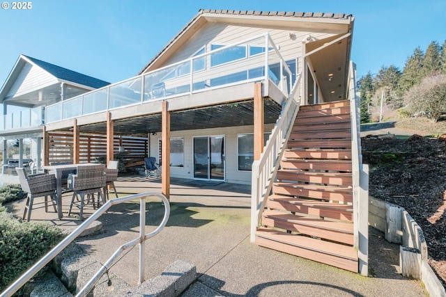 1508 NE Lake Dr, Lincoln City, OR 97367 - rear view of property featuring a patio