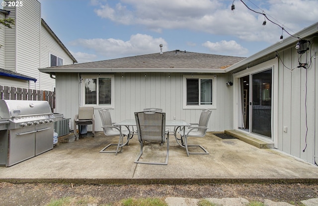 7716 NE 136th Ave, Vancouver, WA 98682 - view of patio featuring area for grilling, fence, and outdoor dining area