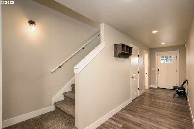 625 Brady Ln, Roseburg, OR 97471 - foyer entrance featuring recessed lighting, baseboards, stairway, and dark wood finished floors