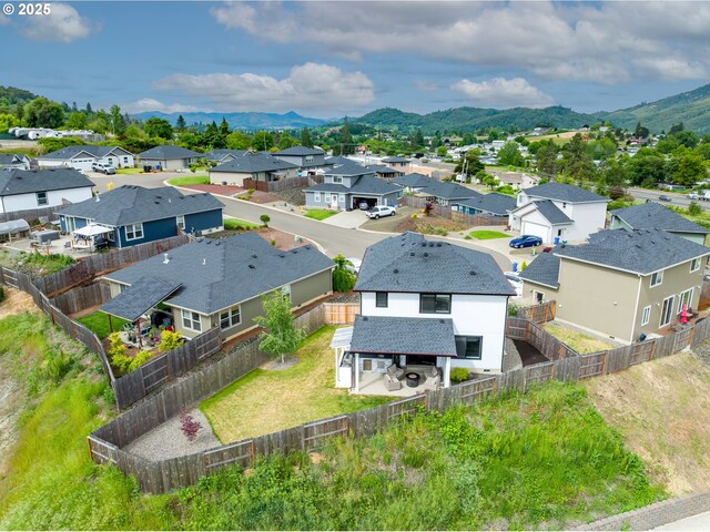 625 Brady Ln, Roseburg, OR 97471 - aerial view of residential area featuring mountains