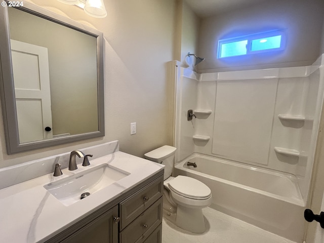 full bathroom with washtub / shower combination, vanity, and toilet