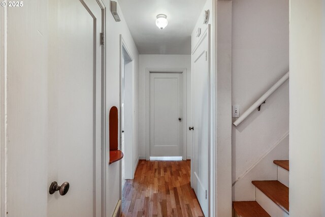 2362 Charnelton St, Eugene, OR 97405 - corridor featuring light wood-style flooring