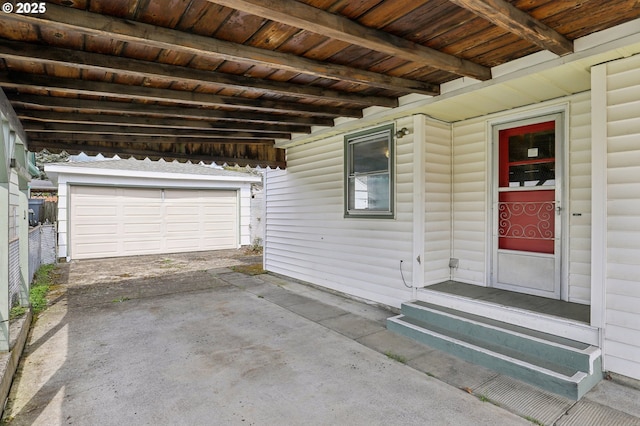 7515 SE Luther Rd, Portland, OR 97206 - view of garage