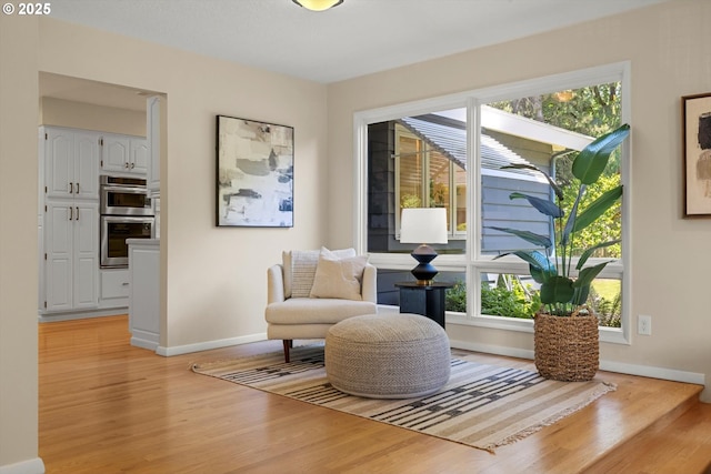 2395 SW Timberline Dr, Portland, OR 97225 - sitting room featuring light wood finished floors and baseboards