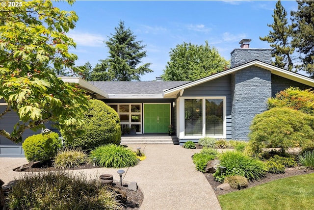 2395 SW Timberline Dr, Portland, OR 97225 - mid-century home with a chimney