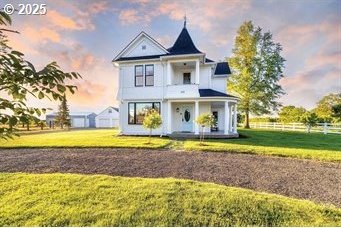 53139 Appleton Rd, Milton-Freewater, OR 97862 - view of victorian home