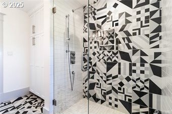 53139 Appleton Rd, Milton-Freewater, OR 97862 - full bath featuring a shower stall
