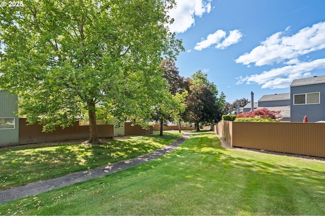 17622 NW Rolling Hill Ln, Beaverton, OR 97006 - view of yard