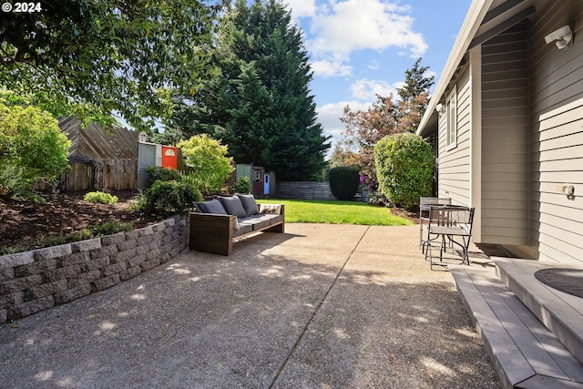 9636 SW Boones Ferry Rd, Portland, OR 97219 - view of patio / terrace