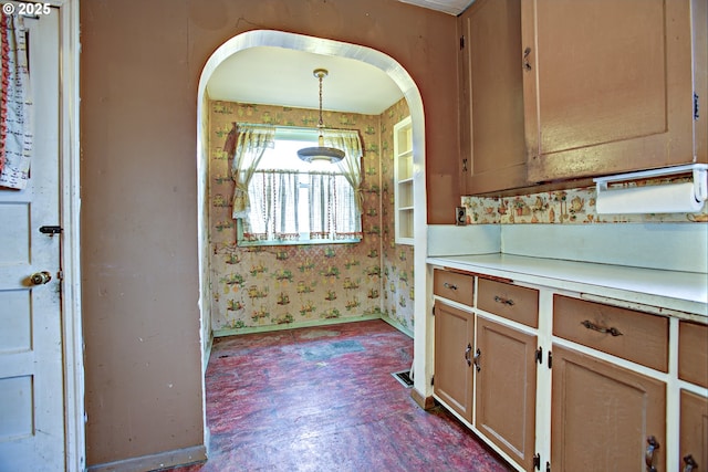 kitchen with decorative light fixtures