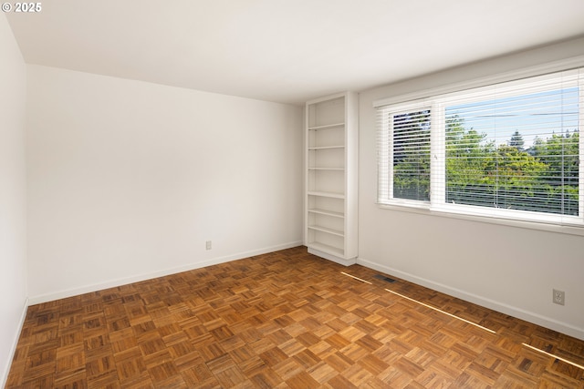 2160 Oakmont Way, Eugene, OR 97401 - unfurnished room featuring baseboards