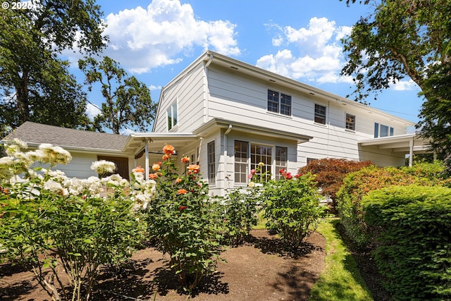 2160 Oakmont Way, Eugene, OR 97401 - view of side of property