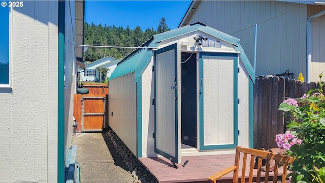 1234 E Fourth Ave, Sutherlin, OR 97479 - view of outbuilding with a gate