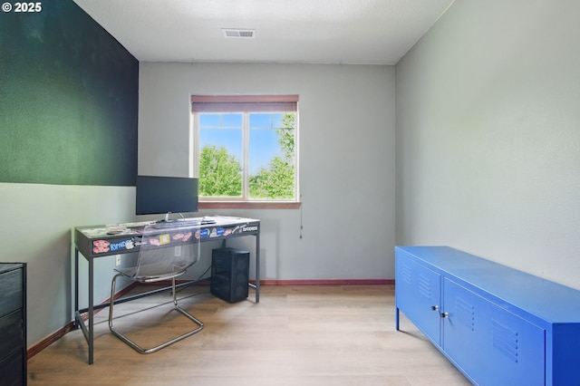 1146 SE Millright Ave, Mcminnville, OR 97128 - office with light wood-type flooring and baseboards