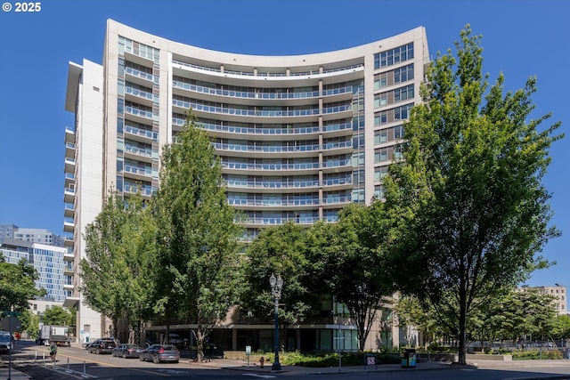 949 NW Overton St Unit 1007, Portland, OR 97209 - view of apartment building / complex