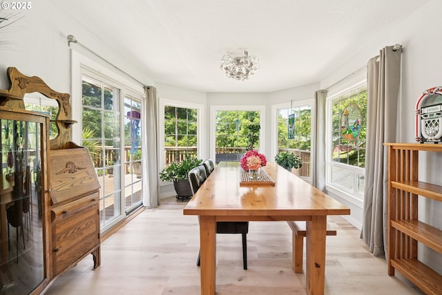 35111 Jefferson Ln, Astoria, OR 97103 - sunroom with french doors