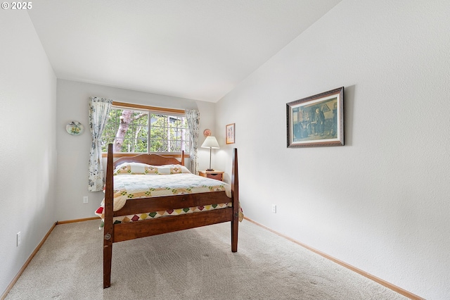 20 Wild Winds St, Florence, OR 97439 - bedroom featuring carpet and lofted ceiling