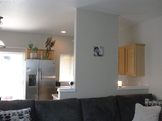 35087 Roberts Ln, Saint Helens, OR 97051 - living area featuring recessed lighting