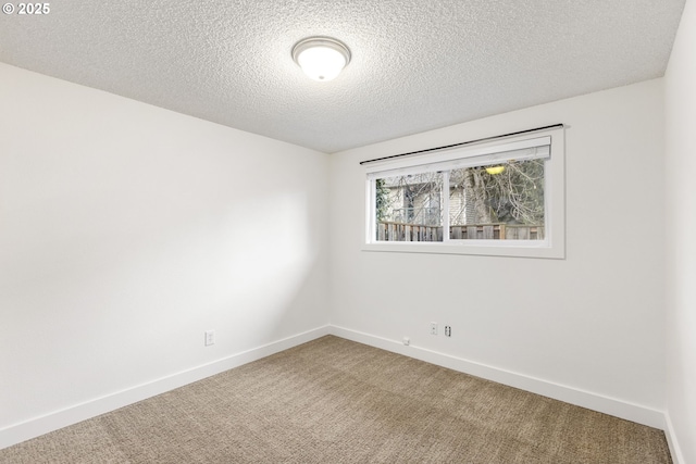 3832 NE 45th St Unit B, Vancouver, WA 98661 - unfurnished room with carpet and a textured ceiling