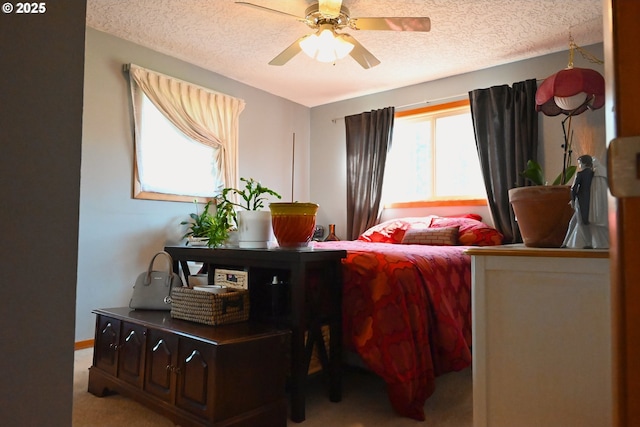 7811 NE 78th St, Vancouver, WA 98662 - bedroom with carpet and a textured ceiling
