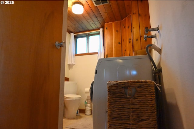 7811 NE 78th St, Vancouver, WA 98662 - bathroom with wooden ceiling, toilet, and visible vents