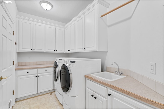 301 Chinook St, Molalla, OR 97038 - laundry area with independent washer and dryer and cabinet space