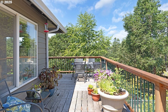 161 Single Pine Ln, Winchester, OR 97495 - wooden terrace with outdoor dining space