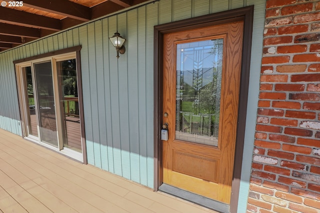 view of exterior entry