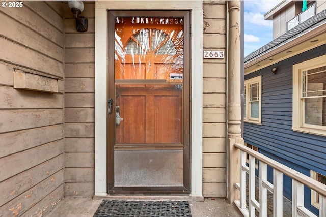 view of property entrance